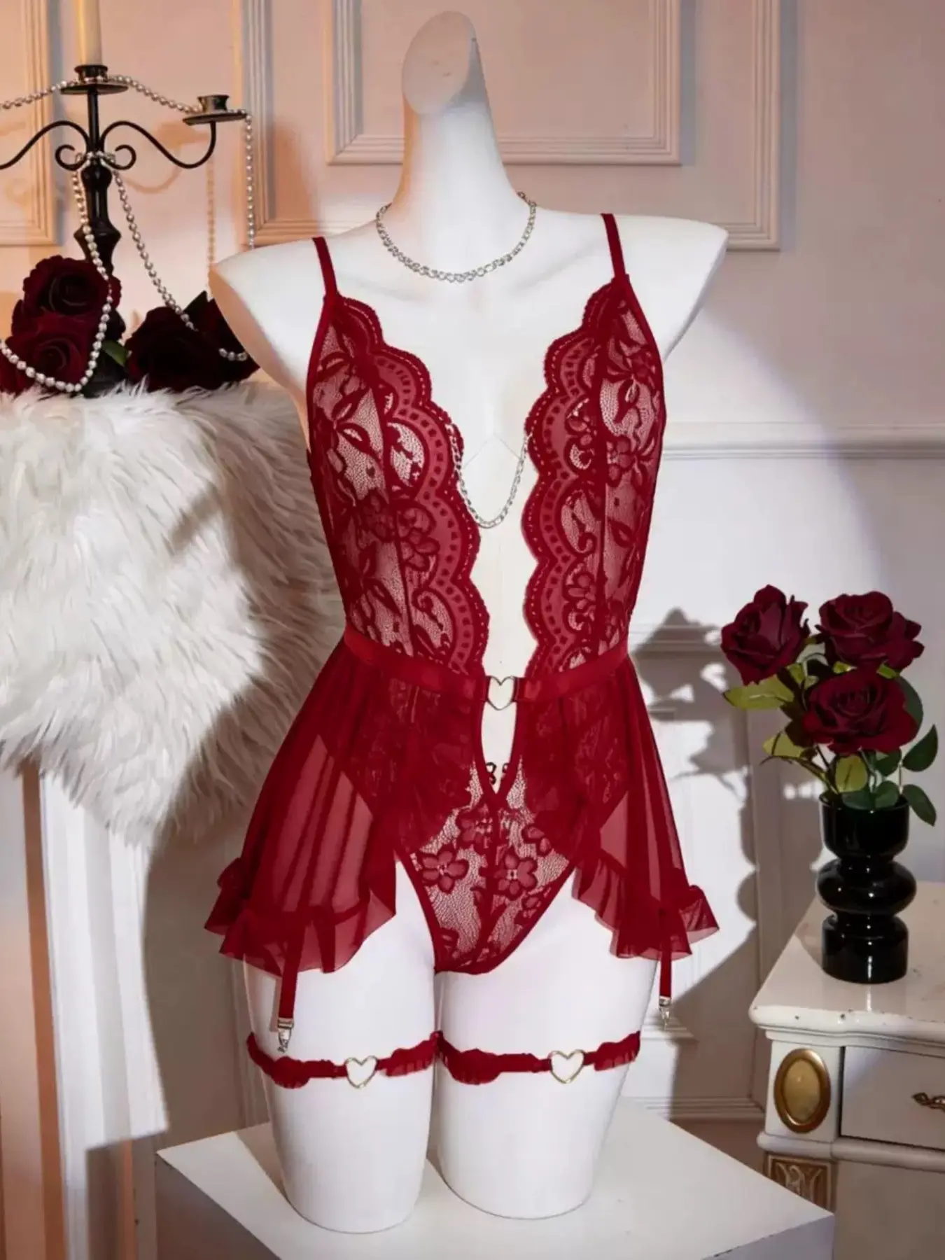 1 Set Women's Black Premium Lace Teddy with Exquisite Scalloped Trim & Deep V Details, Sexy Lace Bodysuit, Suitable for High-End Private Parties, Luxury Cruise Vacations, BFF Pajama Parties