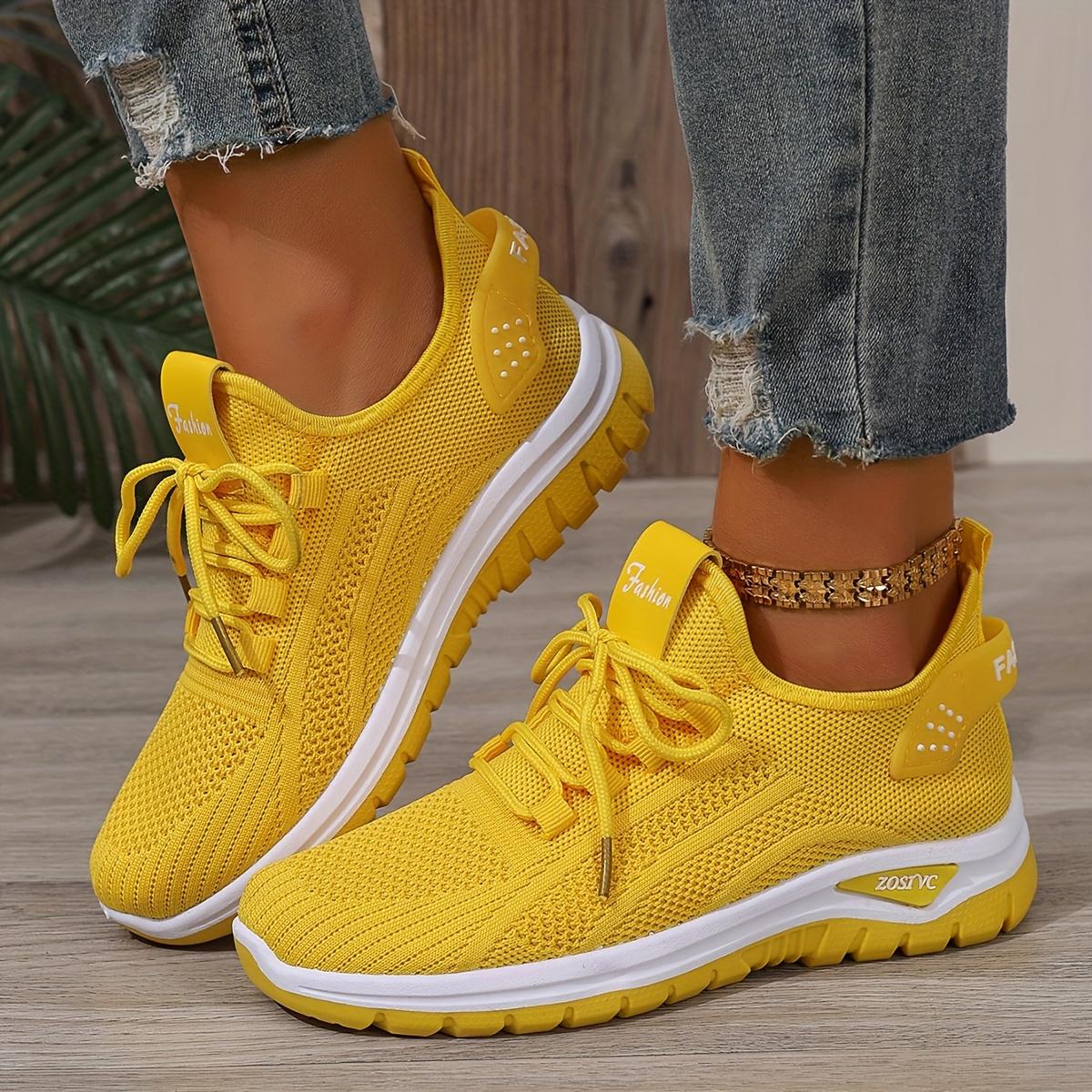 【QUAWUJIE】Women's Plus Size Wide Fit Sneakers 2026 Spring Summer New Arrival Mesh Breathable Lightweight For Ladies Outdoor Daily Wear