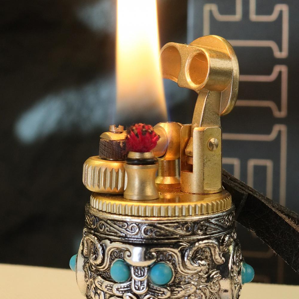 Retro Flint Wheel Lighter Silver Armor Decoration Fat Boy Shape Brass Material Novelty Unique Lighter For Men gift(Without Fuel)