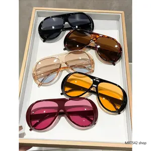 5-Pack Women's Y2K Oversized Square Sunglasses Vintage Retro Thick Plastic Frame Sun Glasses UV400 Protection Trendy Streetwear Shades for Travel Beach Festival Vacation Outfits