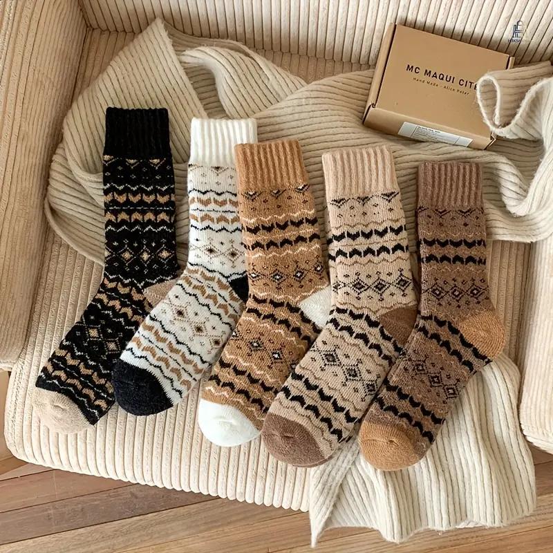 5 Pairs Fleece Lined Terry Crew Socks, Thick Warm Winter Casual Hosiery, Comfortable Fall Winter Socks, Hand Wash Friendly Daily Footwear