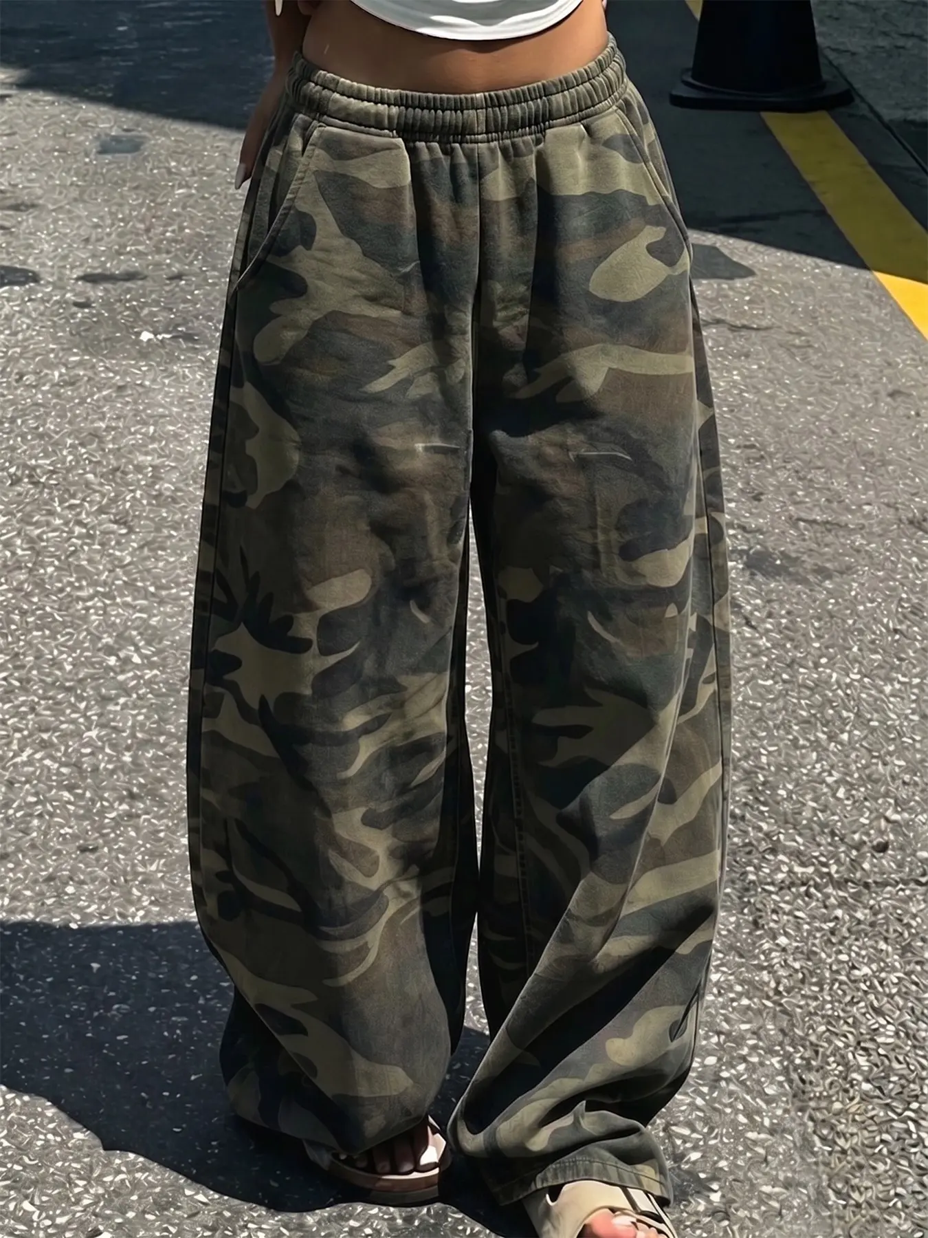 Women's Camouflage Print Drawstring Wide-Leg Sweatpants, American Streetwear Loose-Fit Draped Hip-Hop Casual Jogger Long Pants