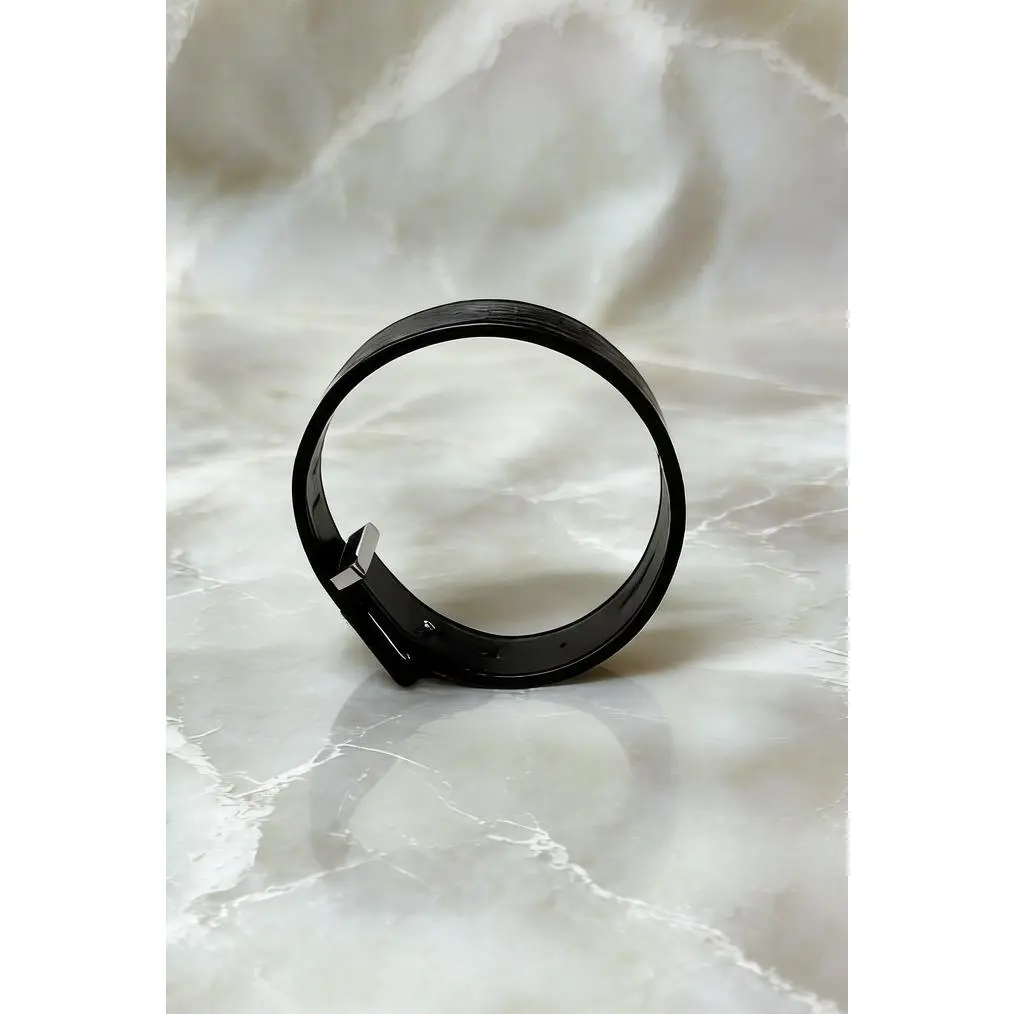 Unisex Textured Faux Leather Cuff Bracelet - Adjustable Slider with Initial Buckle, Fits Up to 21cm Wrists, Solo or Watch Stacking, Minimalist Gift for Father's Day & Birthday