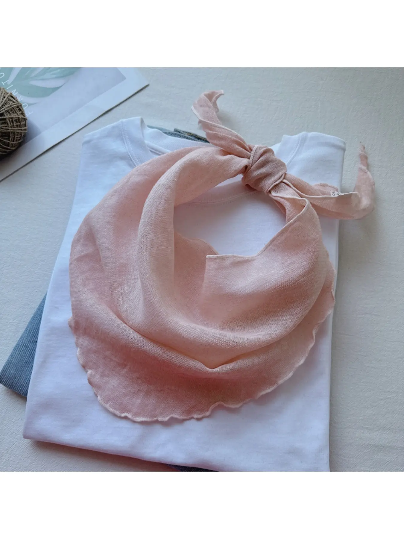 Pure linen literary triangle scarf for women, thin, skin-friendly, breathable, small scarf, versatile, versatile, lazy neck gauze scarf