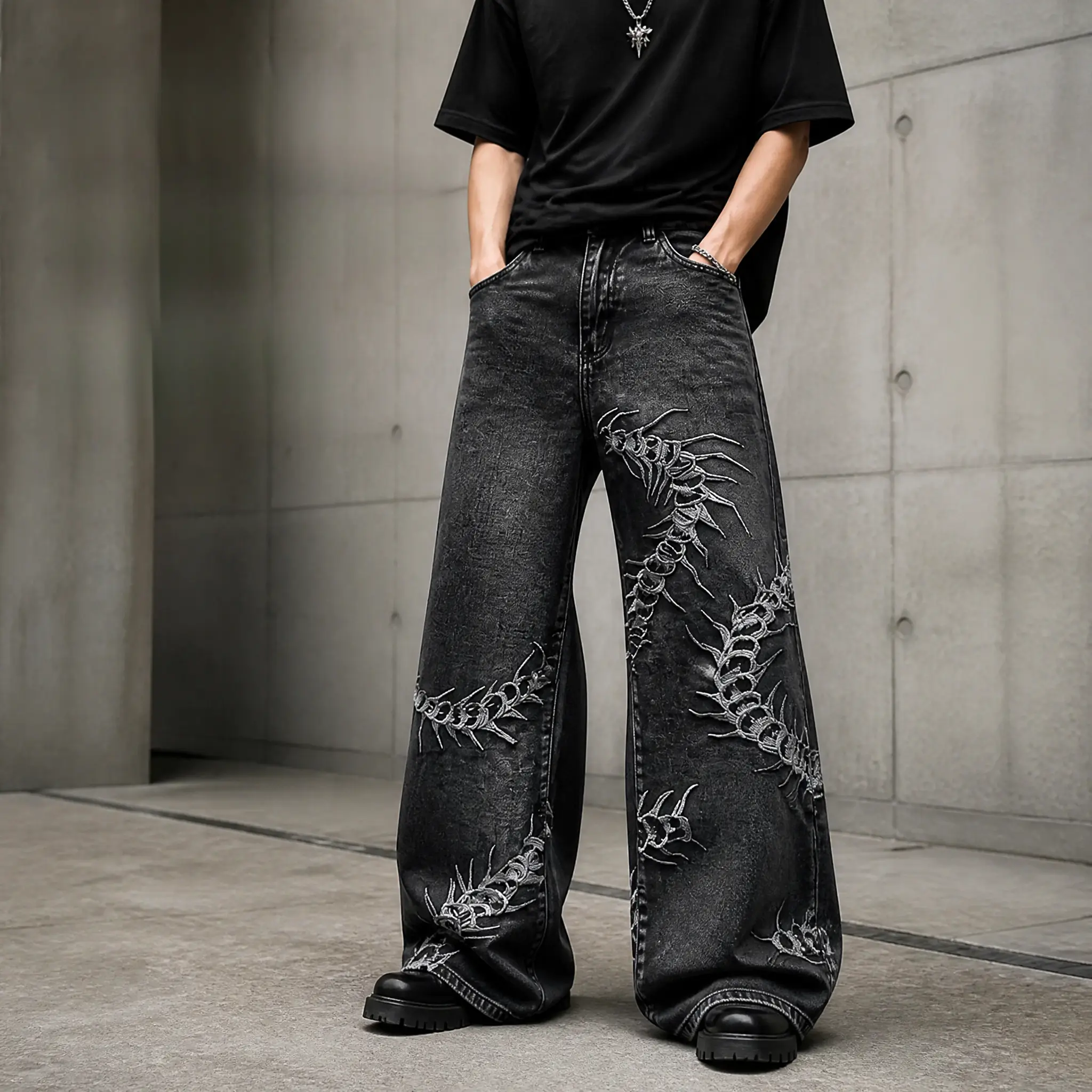 Men's Gothic Punk Dark Style Centipede Embroidery Denim Jeans, Full-Length Baggy Wide-Leg Bottoms, Vintage Distressed Black Wash, Breathable Alternative Streetwear for Street Fashion Enthusiasts