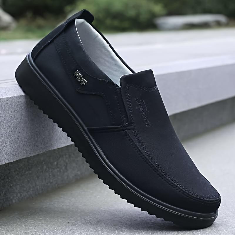 2025 New Men's Slip-On Sneakers/Loafers - Lightweight Non-Slip Rubber Sole, All-Season Comfort, Slip-Resistant Traction for Outdoor Hiking & Urban Commuting - Breathable Fabric Upper, Round Toe Design, NOT LEATHER