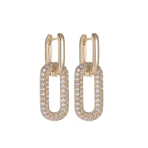 Unique European and American style fashion earrings, small earrings for women, minimalist cold-tone electroplated earrings, round metal ear accessories