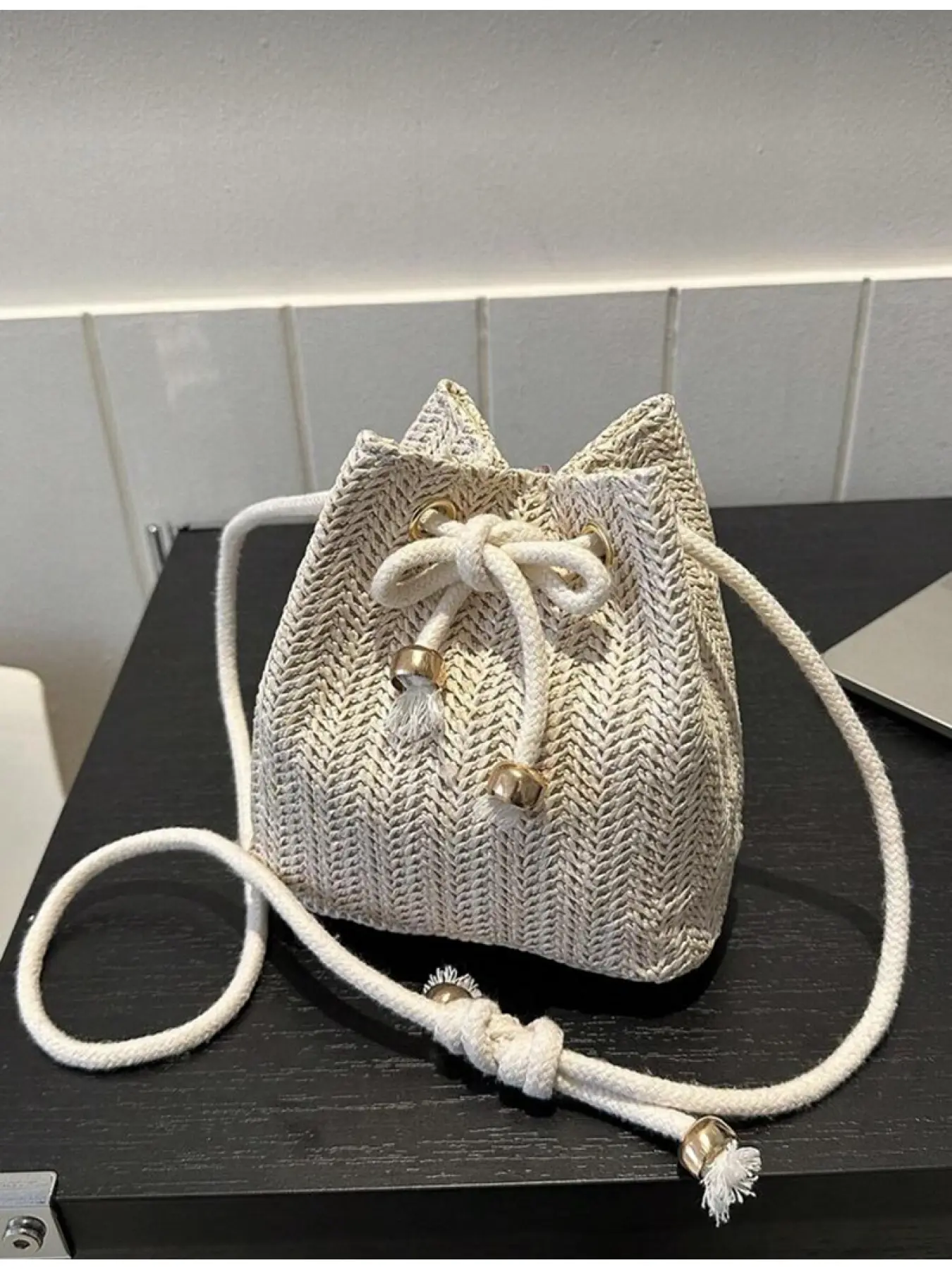 Solid Color Mini Foldable Drawstring Shoulder Bag, PU Material, Casual Style, All Seasons, Plain Pattern, Crossbody/shoulder Bag