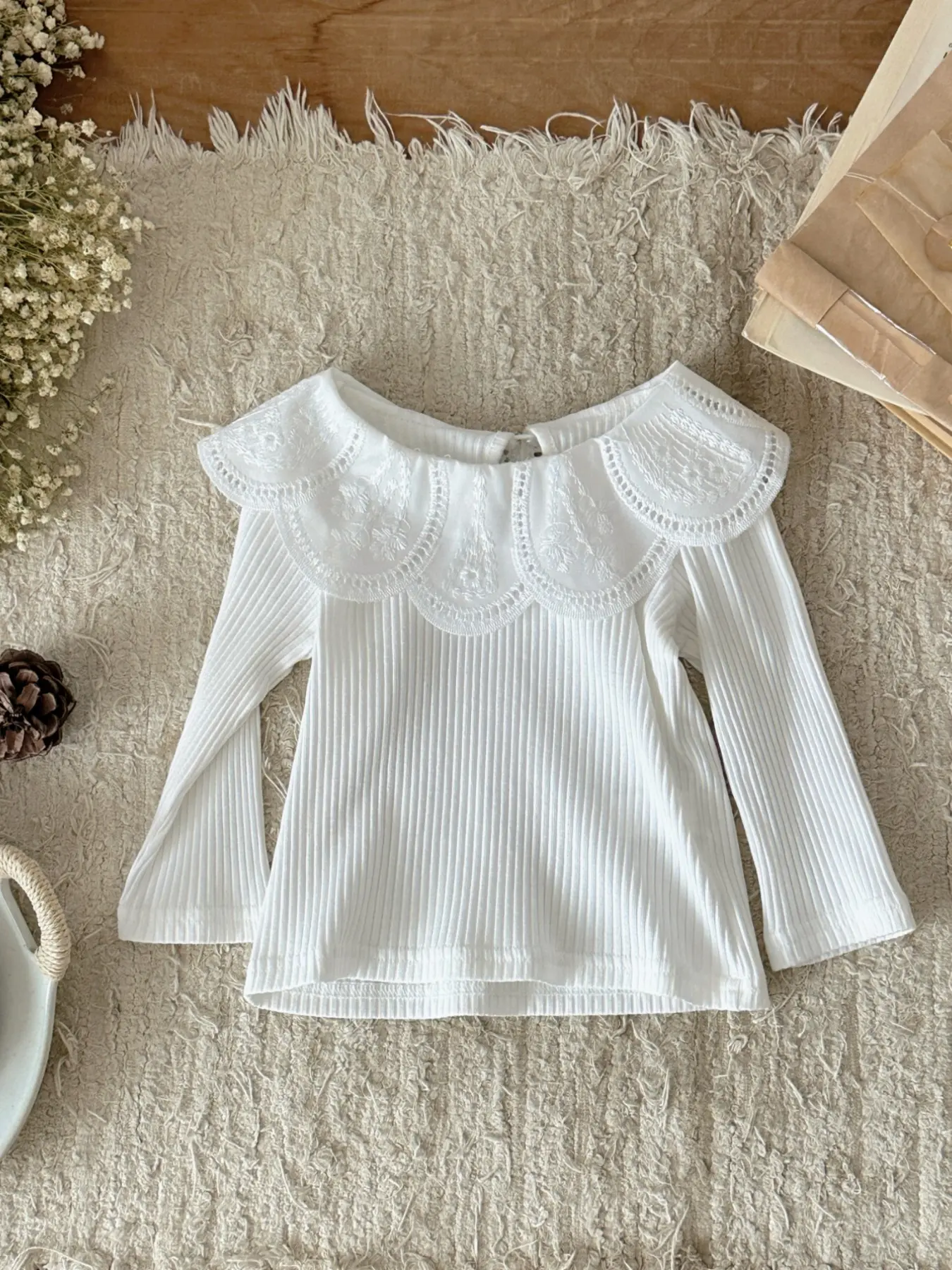 Three-Color Soft Macaron Lace Collar Baby Top, Vertical Groove Skin-Friendly Girl Long Sleeve Shirt, Relaxed Fit Top, Comfortable Clothing
