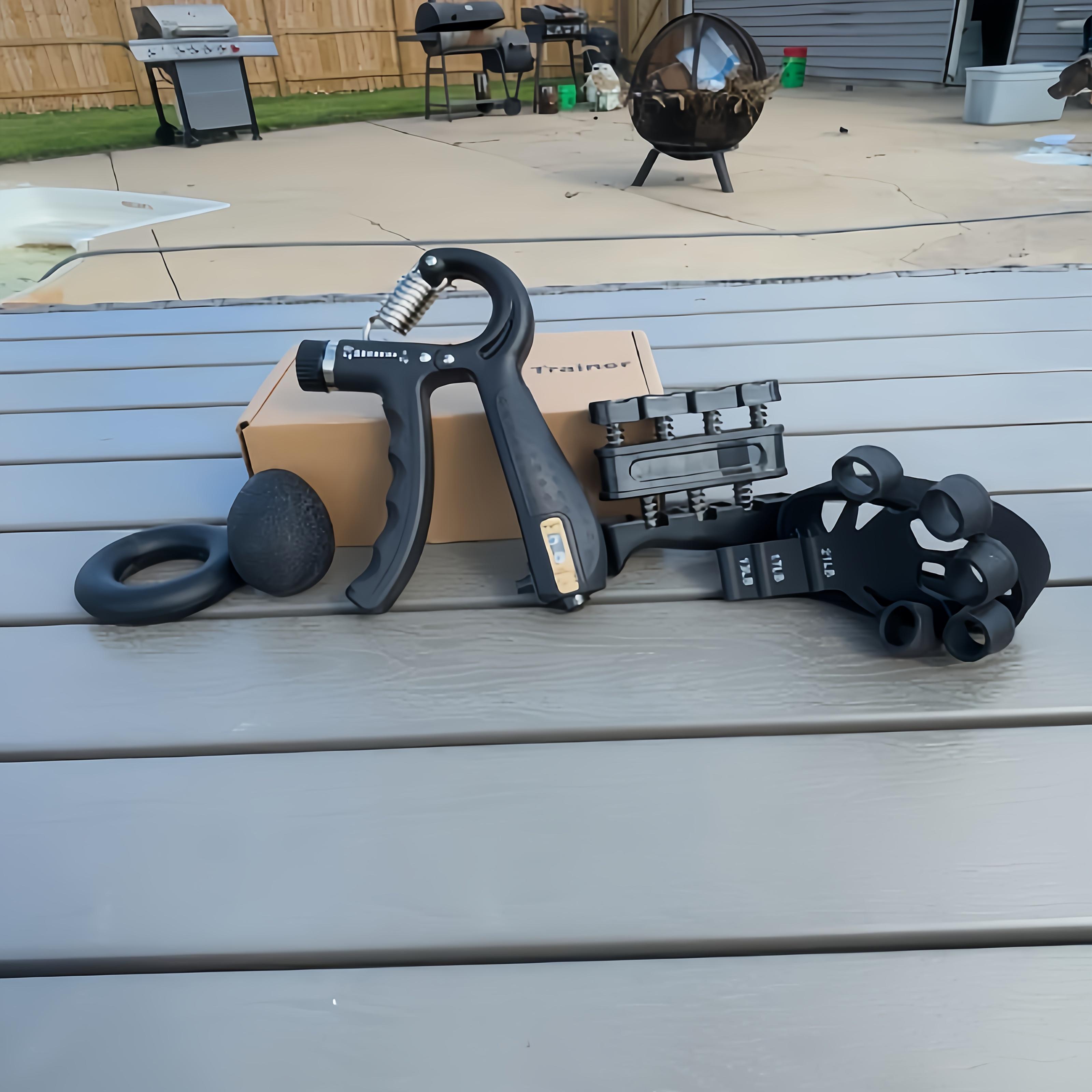 Grip Strength Trainer Kits (5 Pack), Forearm Strengthener With Adjustable Resistance, Grip Strengthener Set, Finger Strengthener, Hand Gripper Strengthener, Forearm Workout Gripper Set