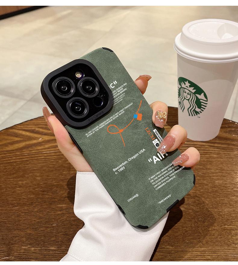 This plush leather sneaker-shaped phone case features a shoelace design and is compatible with iPhone 17/16/15/14/13/12/11/X/XS/XS Max. The PC back cover provides robust protection. It's the perfect holiday gift for friends, family, and yourself.