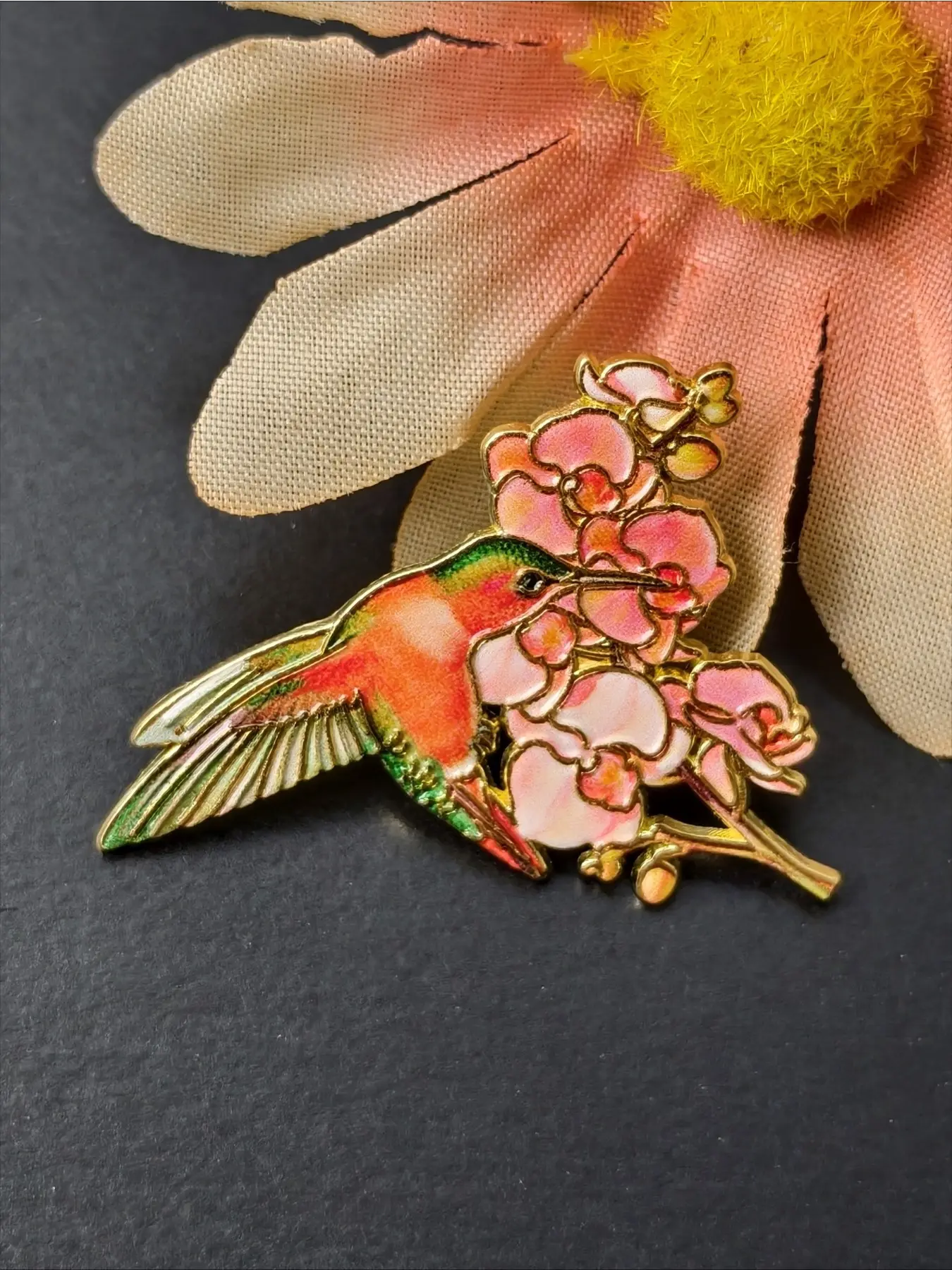 Hummingbird Pink Orchid Flower Enamel Pin, Gold Trim Tropical Bird Floral Brooch, Vintage Botanical Lapel Badge for Jackets Backpacks, Jewelry Gift for Garden Lovers and Women