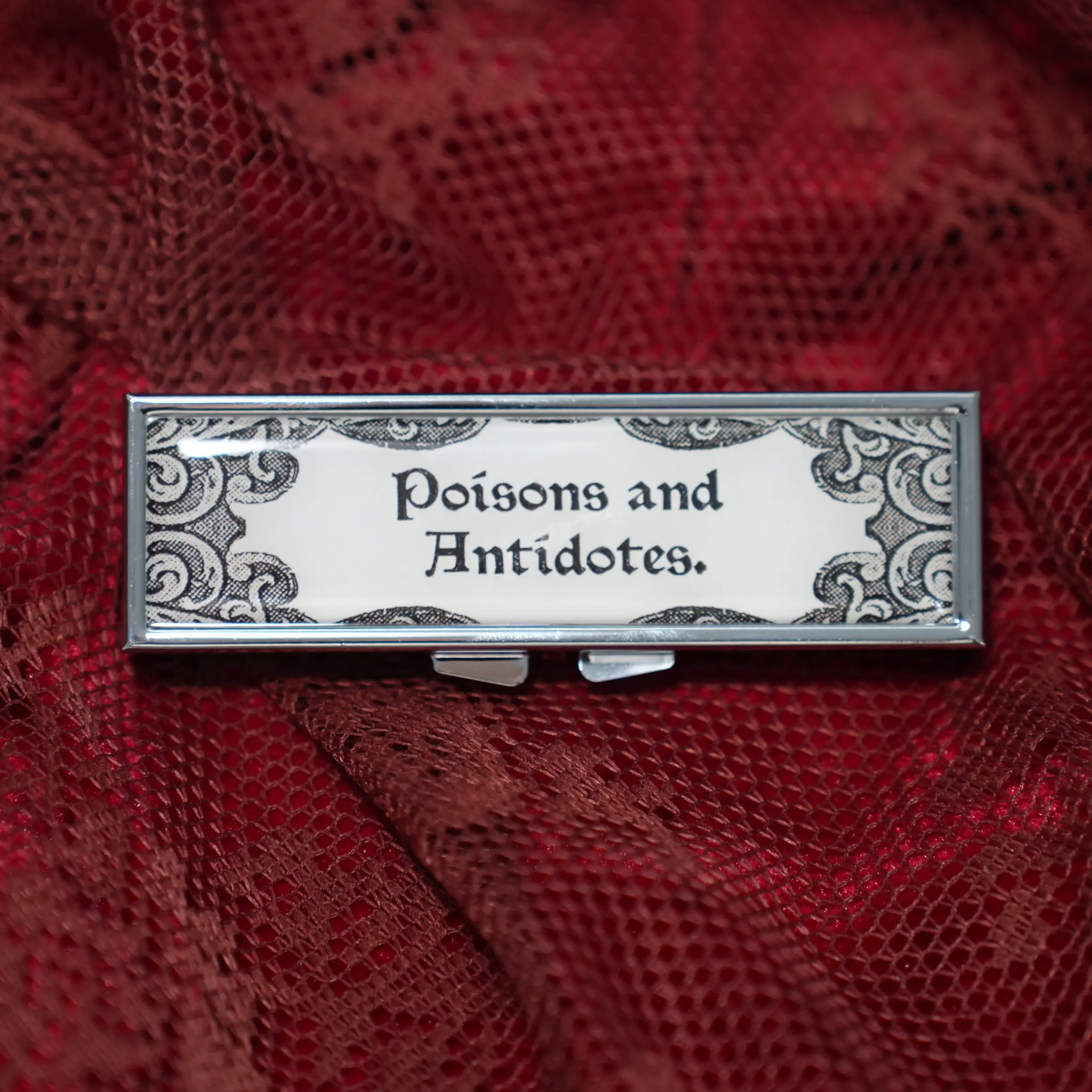 1pc Vintage Poison & Antidote Cute Pill Box - Adorable Medication Container, 7-Day Weekly Organizer, Vitamin Case, Jewelry Box