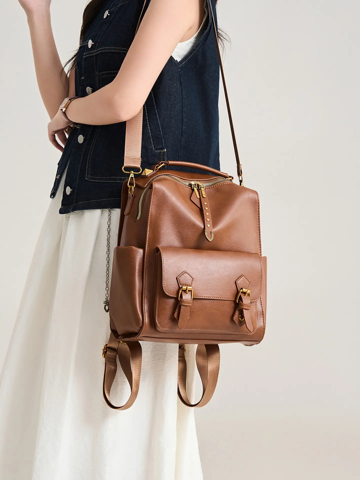 Vintage Wax Leather Backpack for Women, Large Capacity Dual Shoulder Bag, Anti-Theft Multi-Layer Commuter Travel Bag, Retro British Style