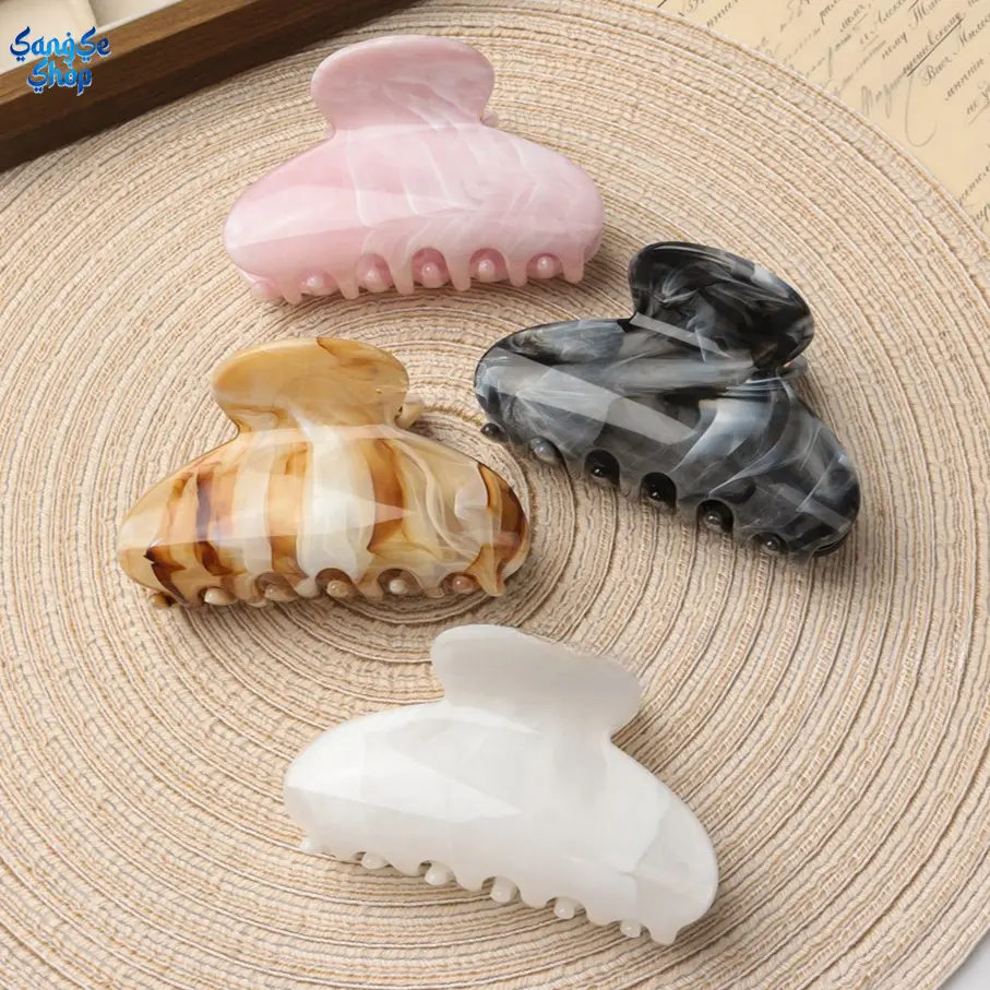 Medium Gradient Brown Claw Hair Clip for Women, Stylish Half-Up Hair Clamp, Strong Hold Shark Clip for Thick or Thin Hair, Elegant Updo Hair Accessory for Daily Wear, Work & Casual Styling