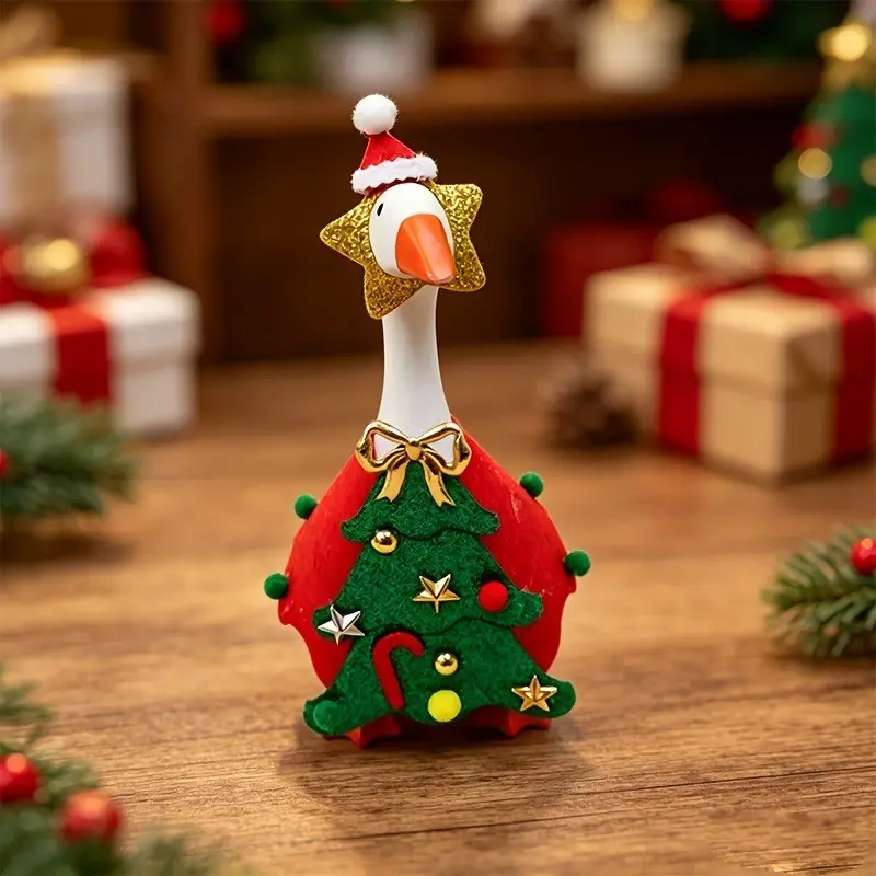 7-Inch Christmas Mini Desktop Duck Costume, Festive Tree, Magnetic Keychain Decoration, Home Office Gift, Christmas Decorations (duck Not Included)