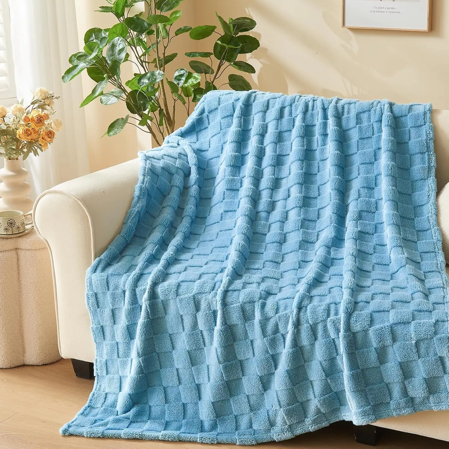 Soft Throw Blanket Blue Flannel Fleece 3D Checkered Lightweight Bed Blanket All Season Use (Blue Checkered, Throw(50"x70"))