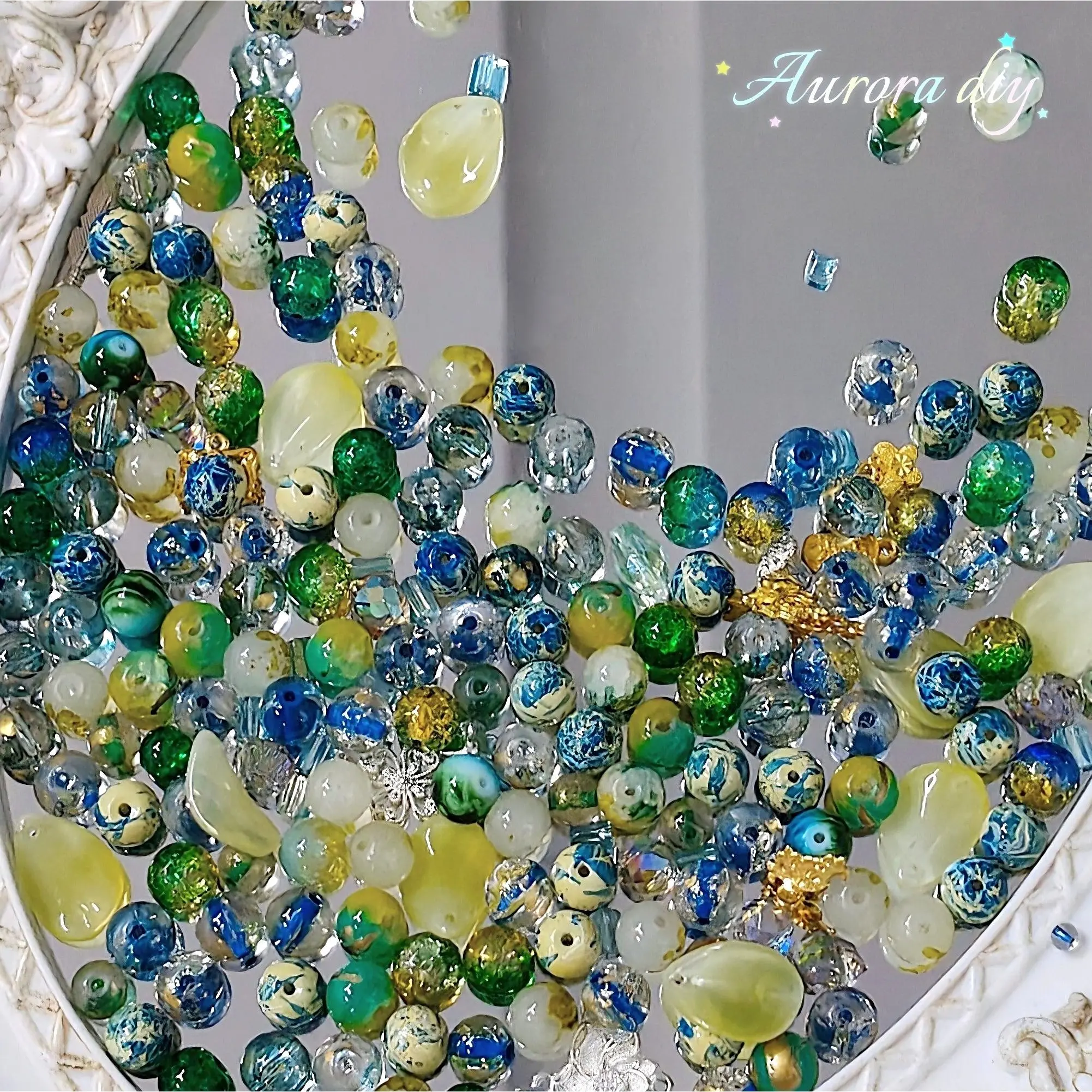 【NEW|B5G1】Aesthetic Mixed Glass Beads Collection | Buy 5 Packs Get 1 Free, 250g Per Pack, New Colors Updated Regularly