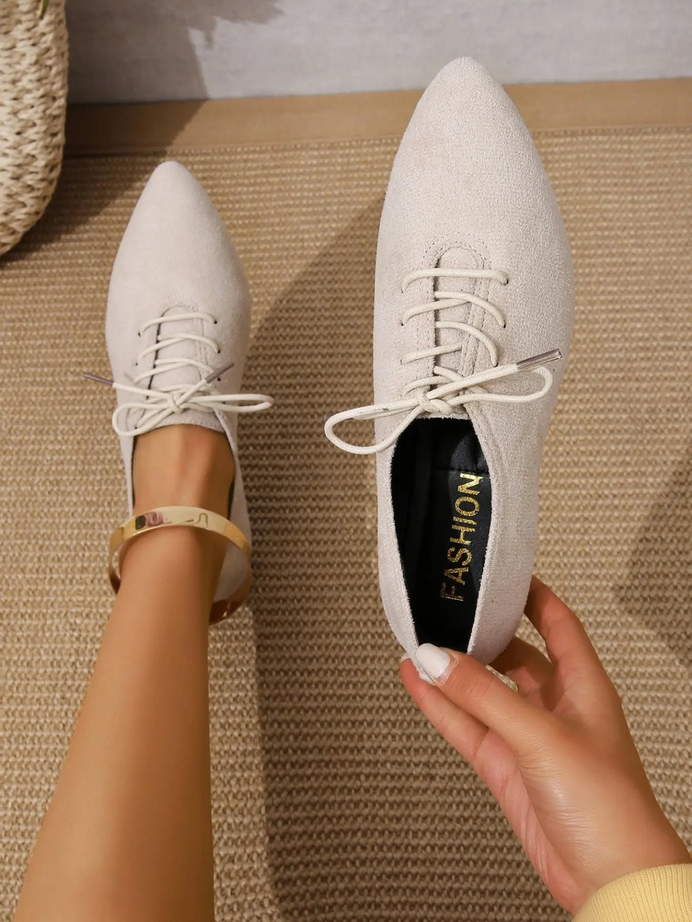Vintage Style Strap Pointed Toe Flat Leather Shoes, Comfortable Non-Slip Soft Sole, Ideal for School Work Shopping Travel, All-Day Wear Women's Shoes