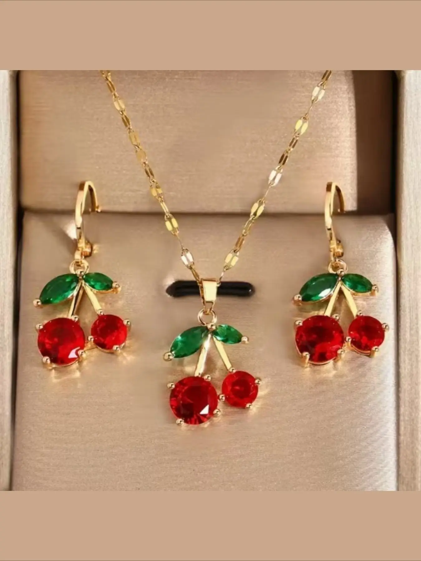 3Pcs Cute Necklace & Earrings Set, Necklaces Earrings Set, Exquisite Red Cherry Design, Elegant Jewelry Accessories. Ideal for Daily Wear, Party, Festivals & Gifting. Birthday & Valentine's Day Gifts for Daughter, Girlfriend, All-season Fashion Jewelry