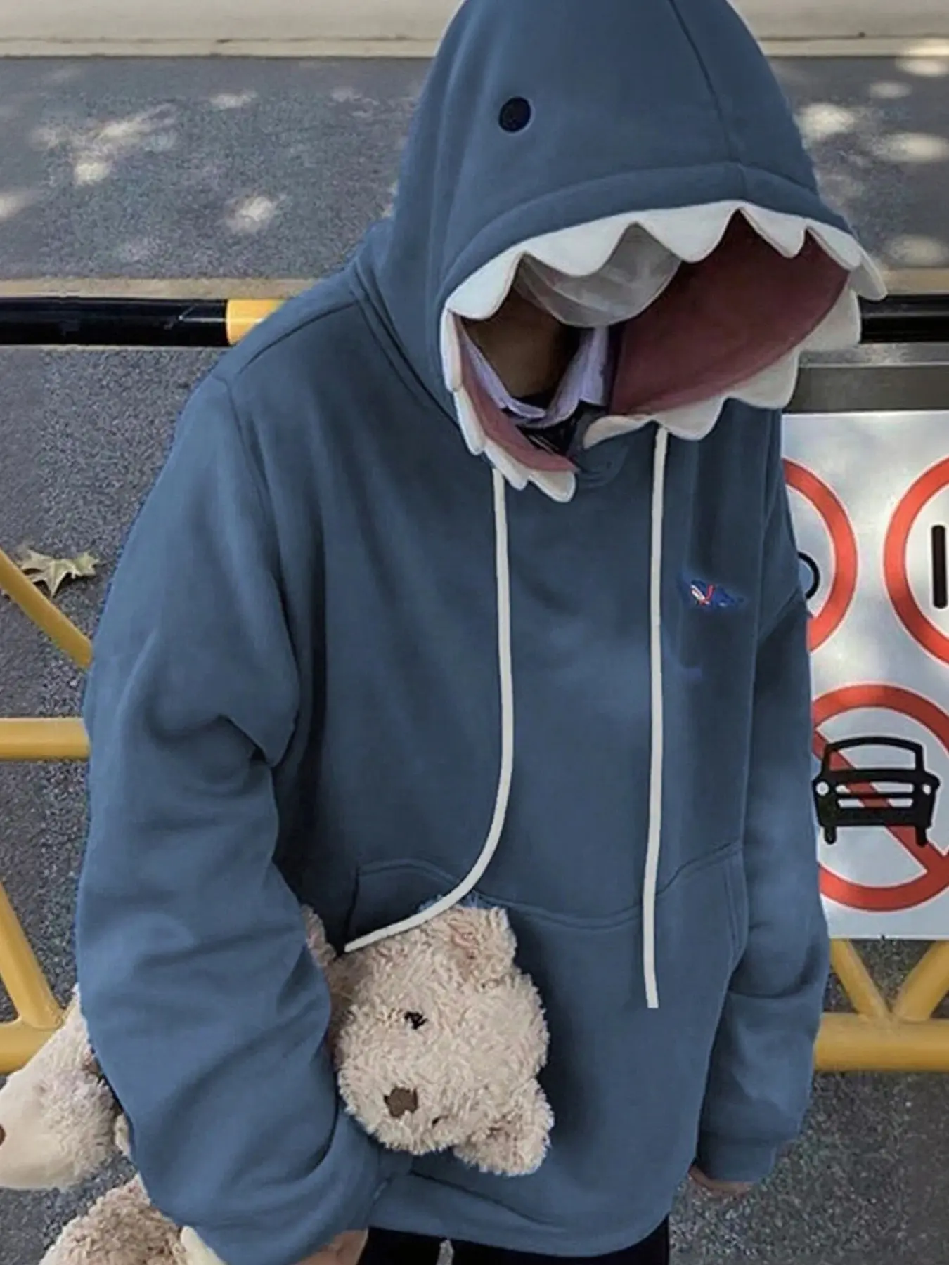 Unisex Shark Hat Hoodie, Creative Cap Design, Loose Fit Streetwear Top, Casual Fashion for Men and Women, Trendy Outerwear