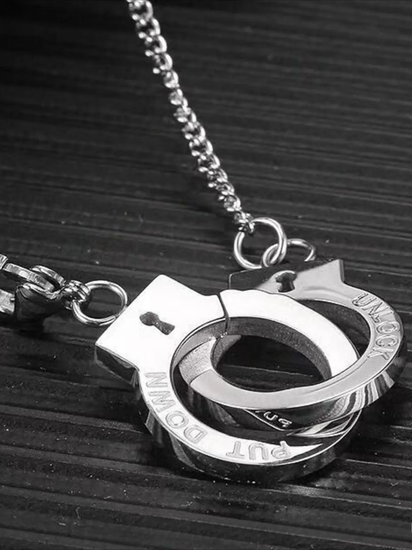 Fashionable and Popular Men Handcuffs Pendant Necklace Chain Jewelry Stainless Steel Punk Hip Pop Style for Jewelry Gift and For A Stylish Look