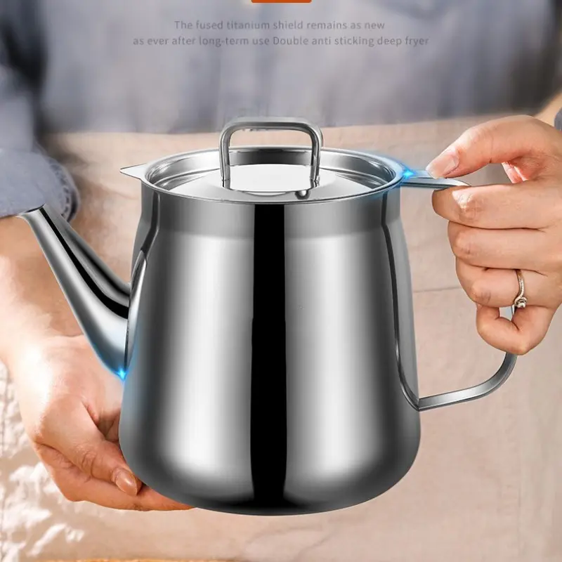 Stainless Steel Oil Filter Jug with Fine Mesh, Home Oil Storage Tank, Kitchen Fry Oil Collector, Cooking Oil Container, Heat Resistant, Leak Proof Design