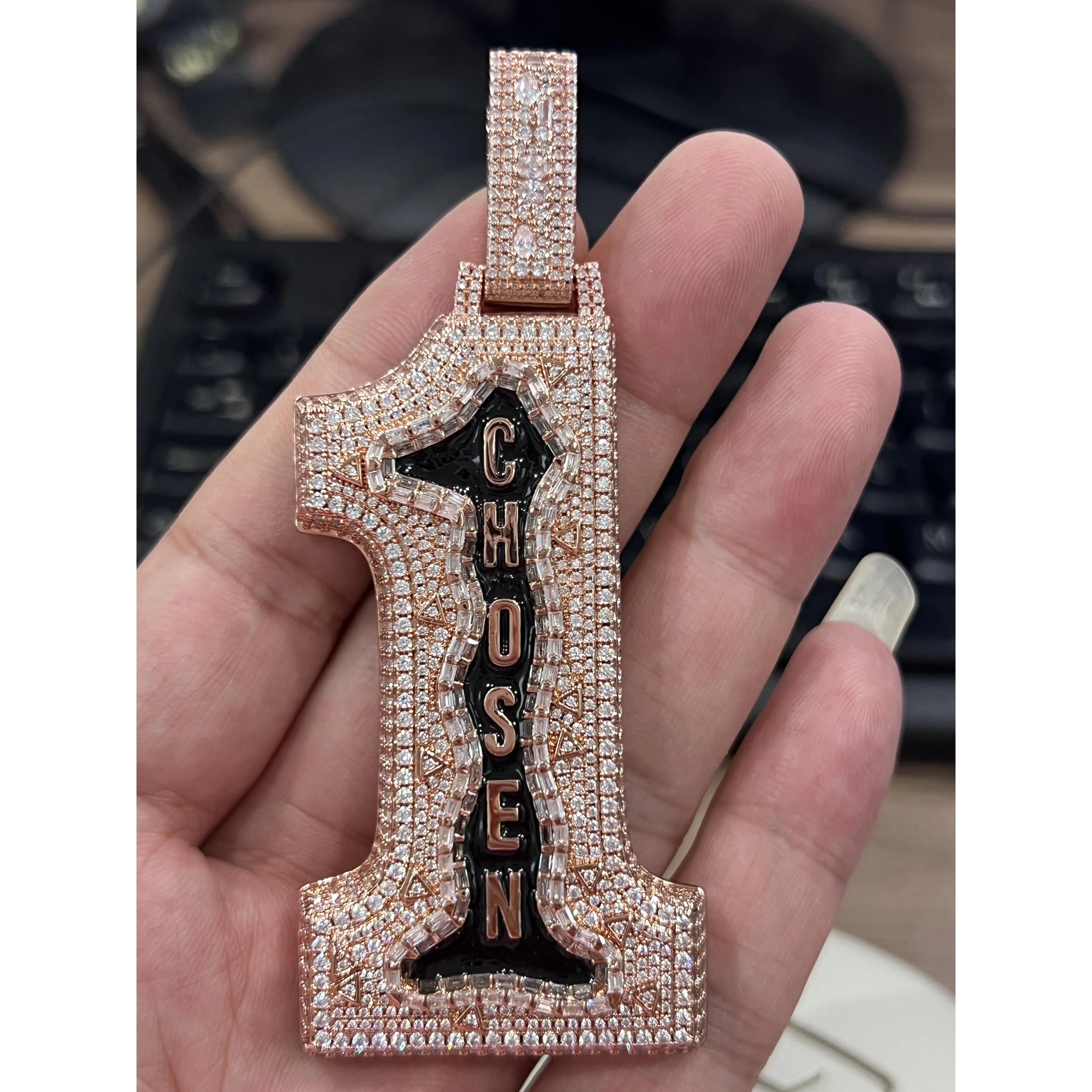 Iced Out Hip Hop Pendant Necklace, Oversized GEORGE Custom Letters Nameplate, Men's Gold-Tone Bling Chunky Chain, Custom Letters Necklace