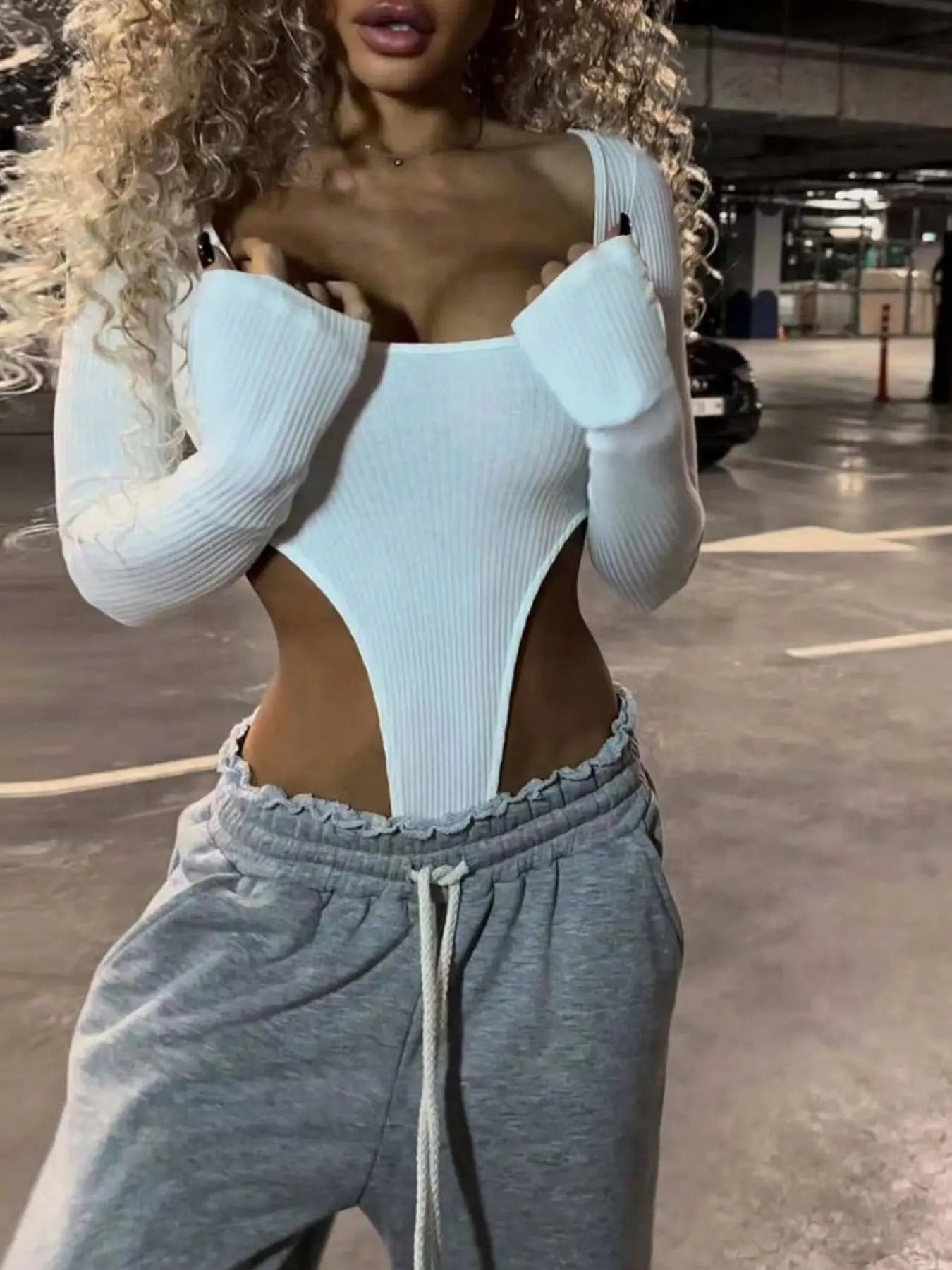 Women's Square Neck Vertical Ruched High Side Cutout Long Sleeve Romper, Sexy Loose-Fit Fall & Winter Sweatshirt, Plain Unlined Top