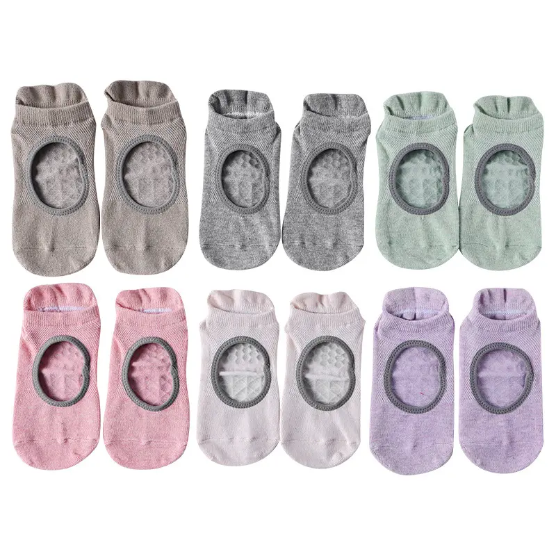 Non Slip Yoga Socks with Silicone Grips, Women Pilates Barre Workout No Show Socks