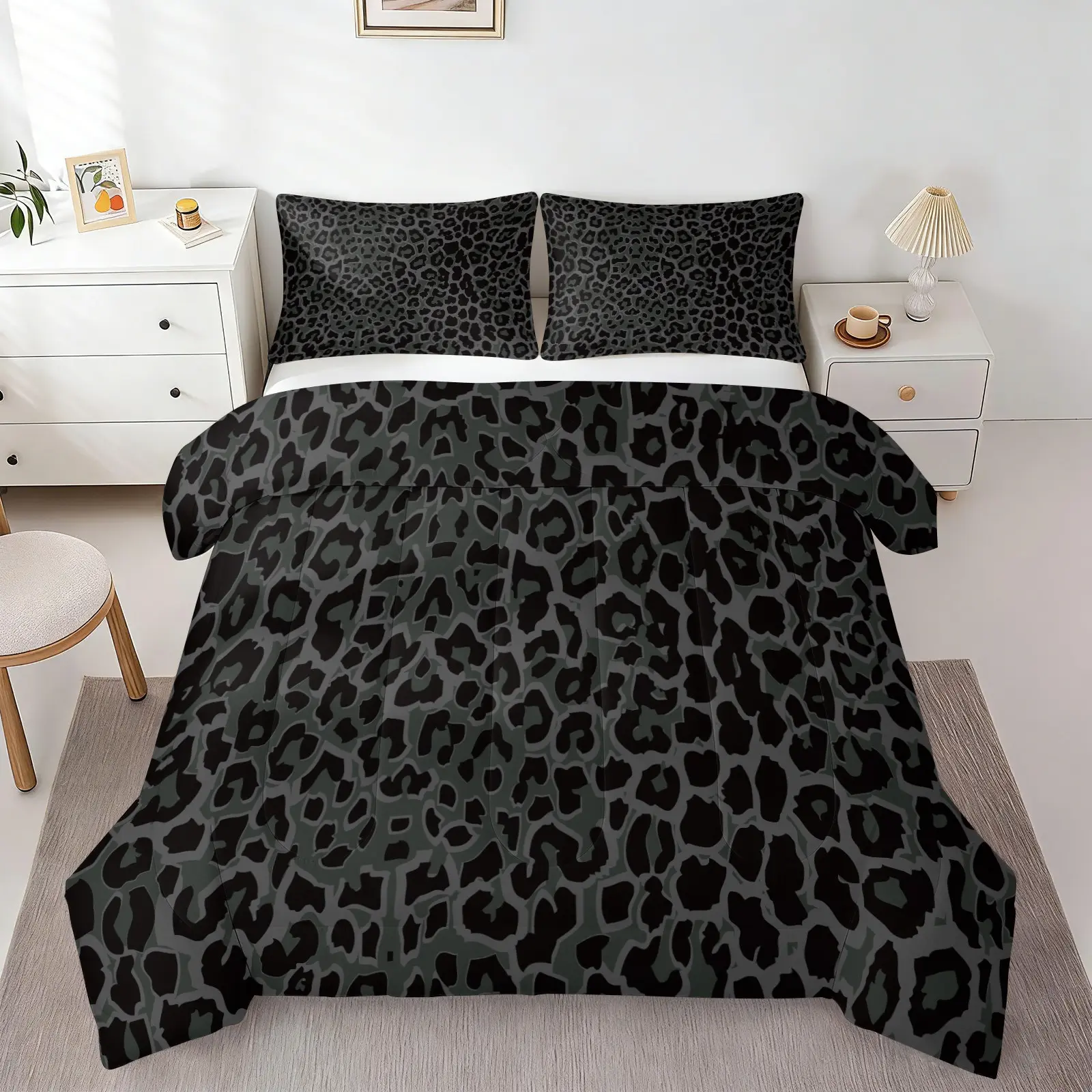 Dark-Tone Luxe Leopard Comforter Set, Teal-Green Hand-Drawn Leopard Print, 1 Comforter +1-2 Pillowcases, Fluffy Warm Silk Cotton Filling All-Season Bedding, For Adults Teens Retro Bedroom, Premium Home Decor, Ideal Gift