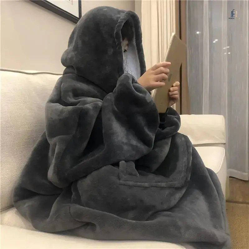 2‑in‑1 Huggable Hoodie Blanket, Super‑Soft Reversible Fleece Sweatshirt with Kangaroo Pocket, Machine‑Washable All‑Season Warm Wearable Throw for Daily Lounging & Gifting Occasions