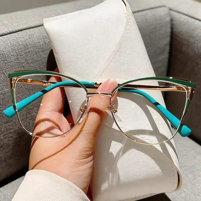 Cat-Eye Metal Frame Glasses Blue Light Blocking Lens, Sleek Plain Front Design, Advanced Anti-Blue Light Technology, Lightweight Comfort, Color-True Clear Lenses for Everyday Screen Use