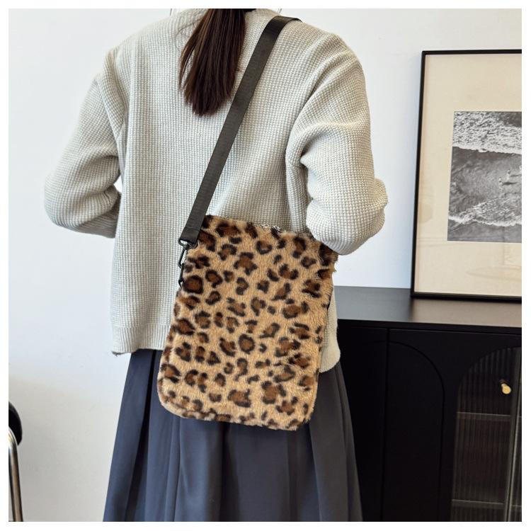 Leopard print Laptop Sleeve 11 13.3 13.6 14 15 15.6 Inch For Macbook Dell Huawei Samsung Xiaomi LG Shoulder Bag Tablet Pouch