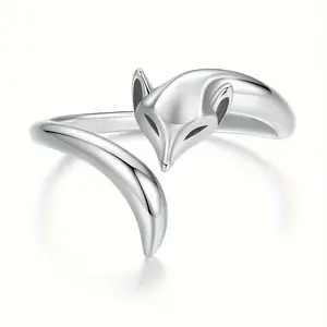 A Stylish Fox-designed Adjustable Open Ring, Perfect for Daily Wear, Parties, and Vacations. It Pairs Well with All Outfits and Is Suitable for Year-round Wear. An Ideal Mother's Day Gift for Mom, for Teenager