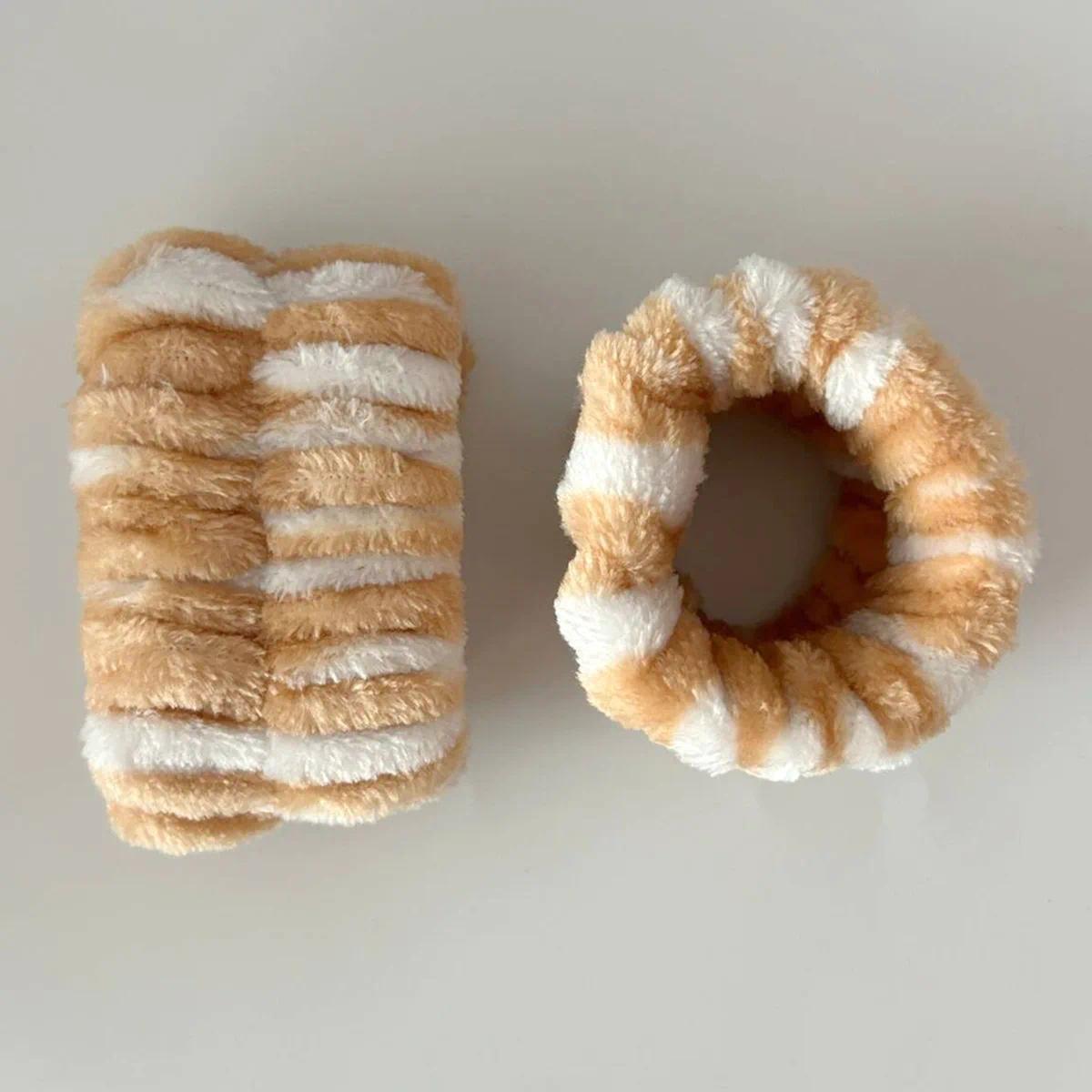 3 Pcs Cute Cat Ear Leopard Print Plush Headband For Women Girls Spa Washing Face and Makeup Headband Elastic Moisture Resistant Sleeves Wrist Strap