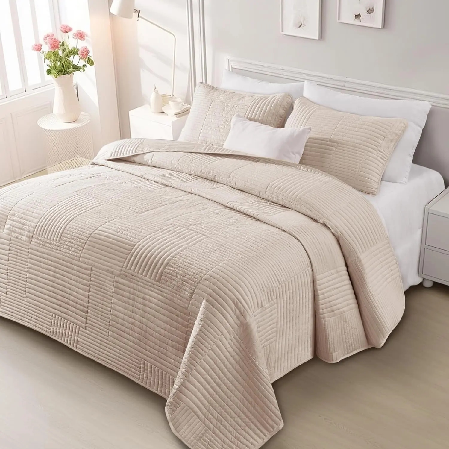 Soft Queen Bedding Set, Lightweight Microfiber Brich Beige Bedspreads Full Size, 3 Piece Ultrasonic Geometric Coverlet Bed Cover for All