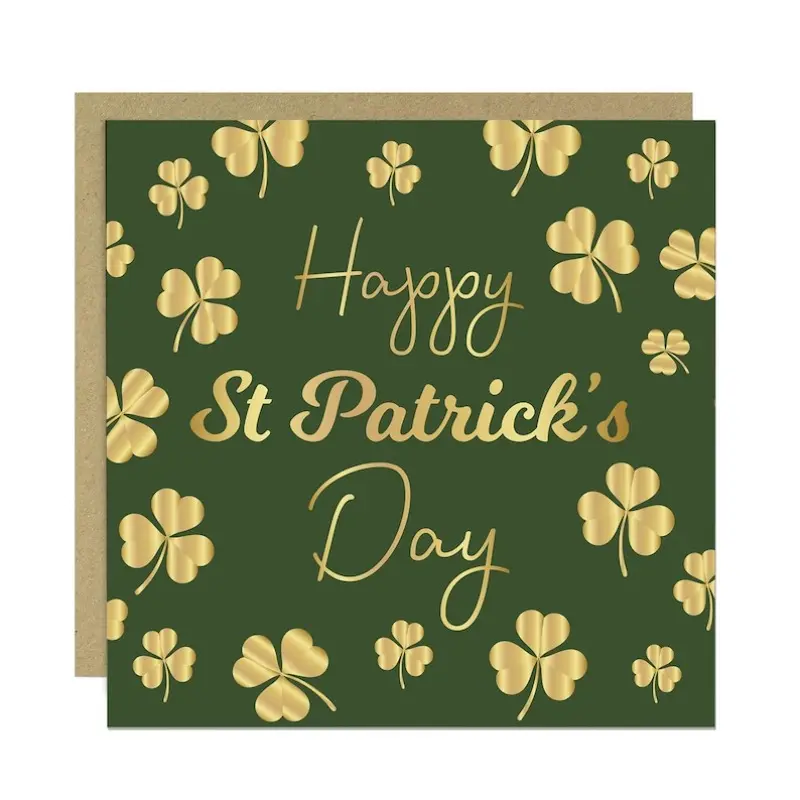 1pc St. Patrick's Day card with Happy St. Patrick's Day written on it