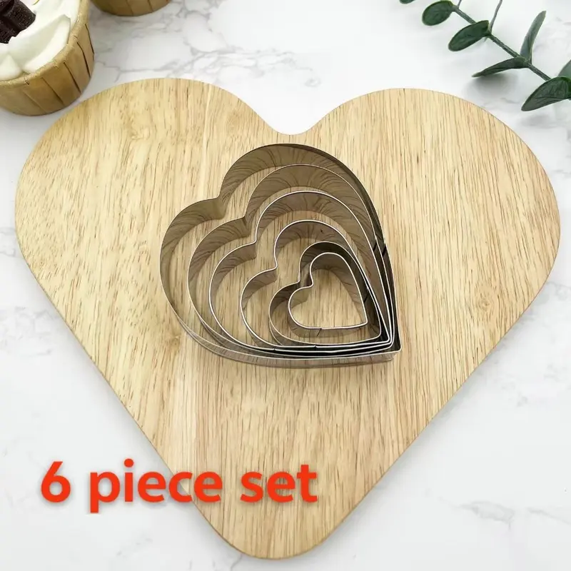 6-piece stainless steel heart-shaped cookie mold commercial baking tool set non-stick and easy to clean to make the perfect Valentine's Day cookie wedding dessert home baking gift.