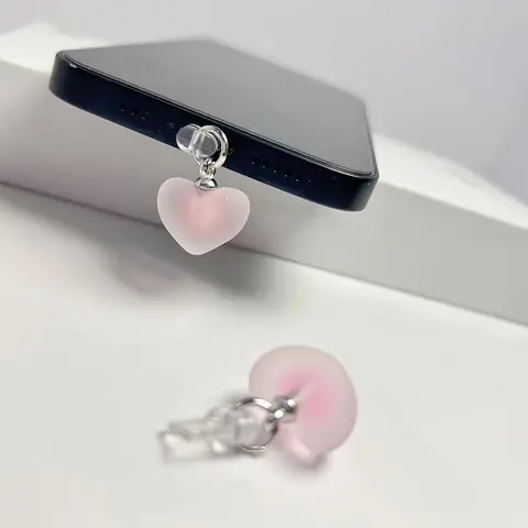Cute Heart Shaped Phone Charging Port Dust Plug, 2pcs Decorative Phone Pendant, Phone Accessories for iPhone & Type-C, Phone Decoration, Phone Ornament, Cutie Phone Charm, Cell Phone Charm