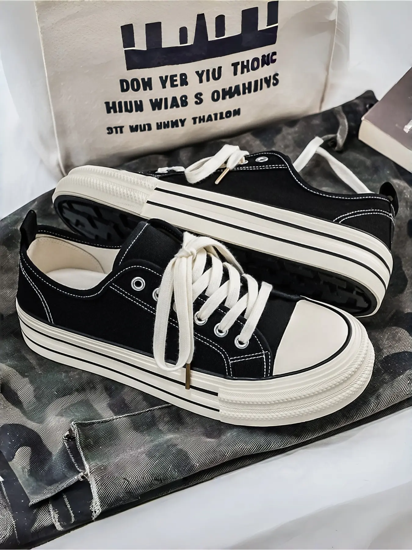 Low-cut canvas shoes men's new black all-match sneakers breathable retro student shoes commuter niche shoes