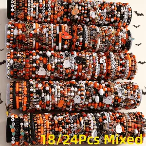 18/24Pcs Mixed Halloween Bracelet Set, Spider Bat Charm Stretch Bracelets, Unisex Jewelry for Holiday Party, Ideal Gifts for Family & Friends