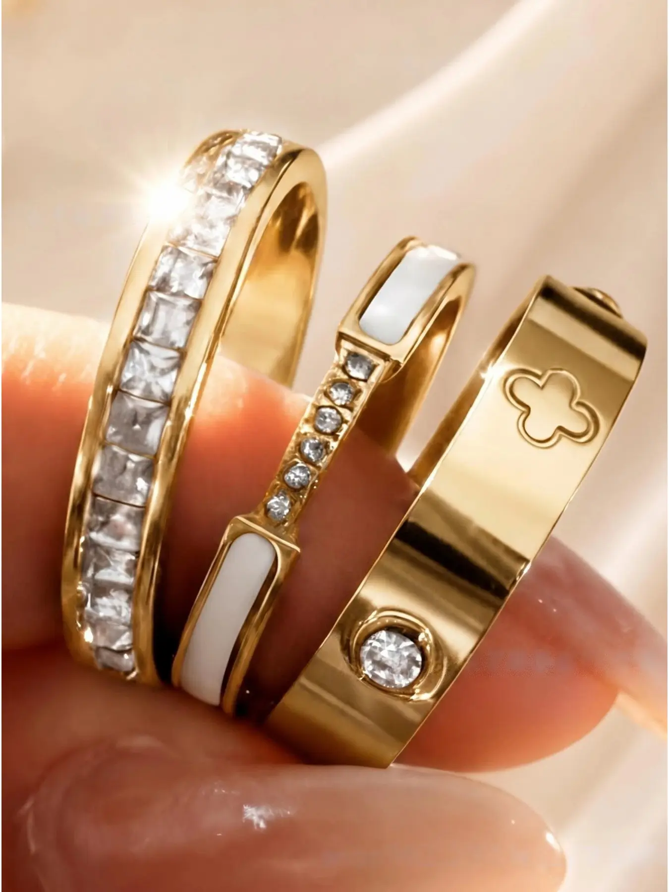 3-piece set of 18K gold-plated stackable rings, designed for women, made of stainless steel, non-fading, inlaid with rhinestones, suitable as a jewelry gift for weddings, birthdays, Elegant fashion rings