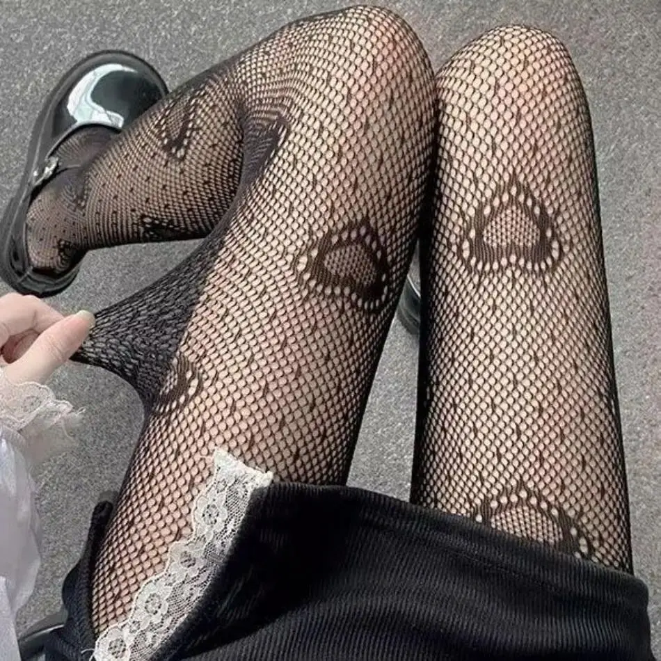 2026 New Women's Sheer Heart Pattern Hollow-Out Fishnet Tights, Elastic Fit Comfortable Stretchy Breathable Minimalist Basic Pantyhose for Daily Outdoor Fall Wear (Womenswear TikTokShop), Sheer Tights, Elastic Fit Tights