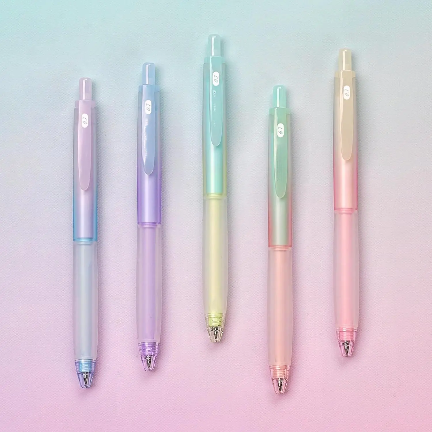 Retractable Gel Pens (Gel Retract) - 0.7mm Fine Tip Pen, Gradient Barrels, Soft Grip, Quick-Dry No Bleed, 5ct with 5 Refills for Journaling Smooth Writing (Office Stationery)