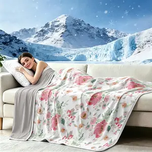 Ultra-soft and cool summer blanket with a comfortable, lightweight ink-wash print. Lightweight and breathable, it provides natural cooling. This skin-friendly, breathable, and cooling blanket is perfect for use on beds or sofas.