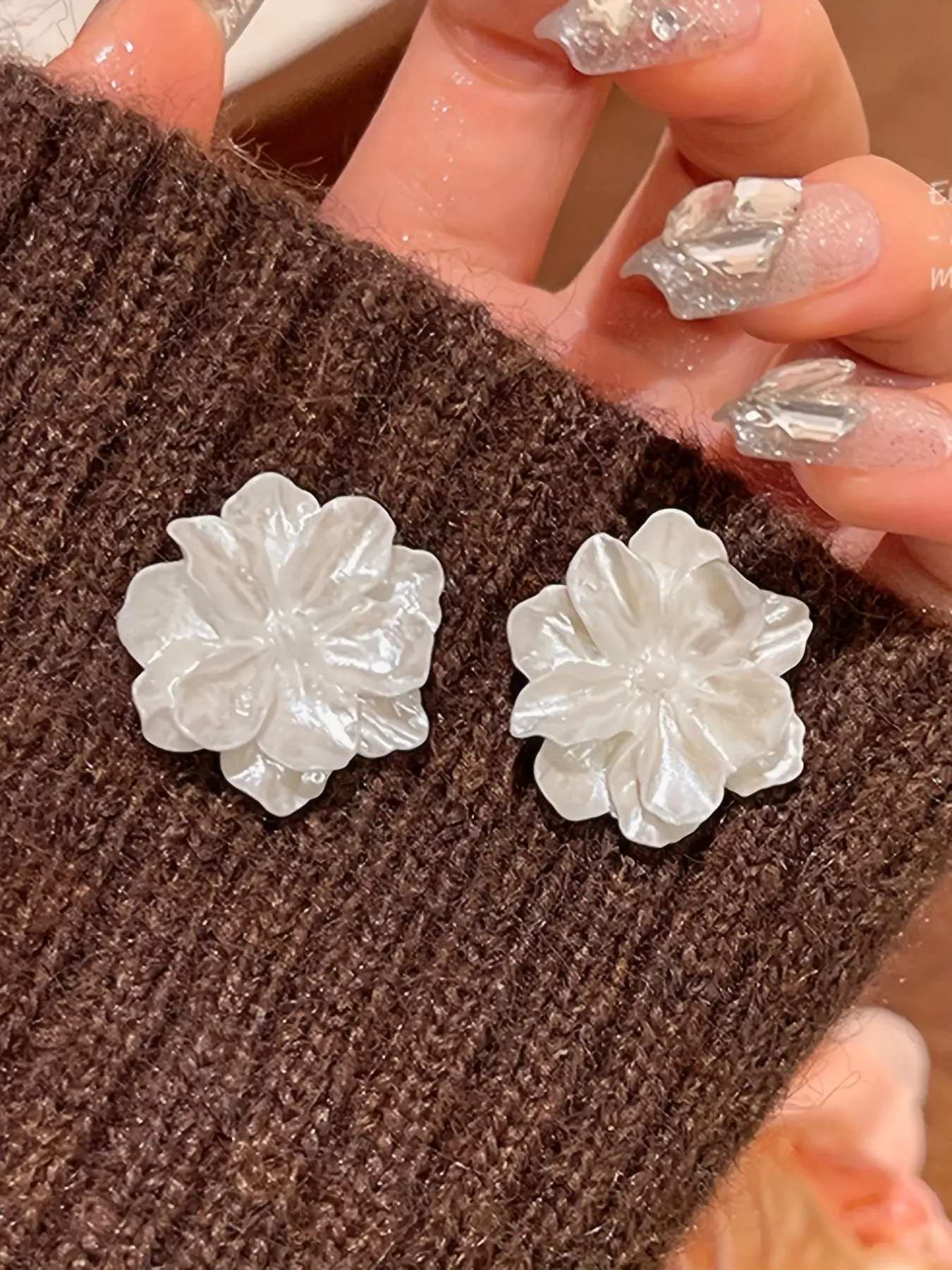 Elegant Acrylic Flower Stud Earrings for Women, Perfect for Holidays, Birthdays, Parties, Vacations, Daily Wear, Sweet and Stylish Accessory