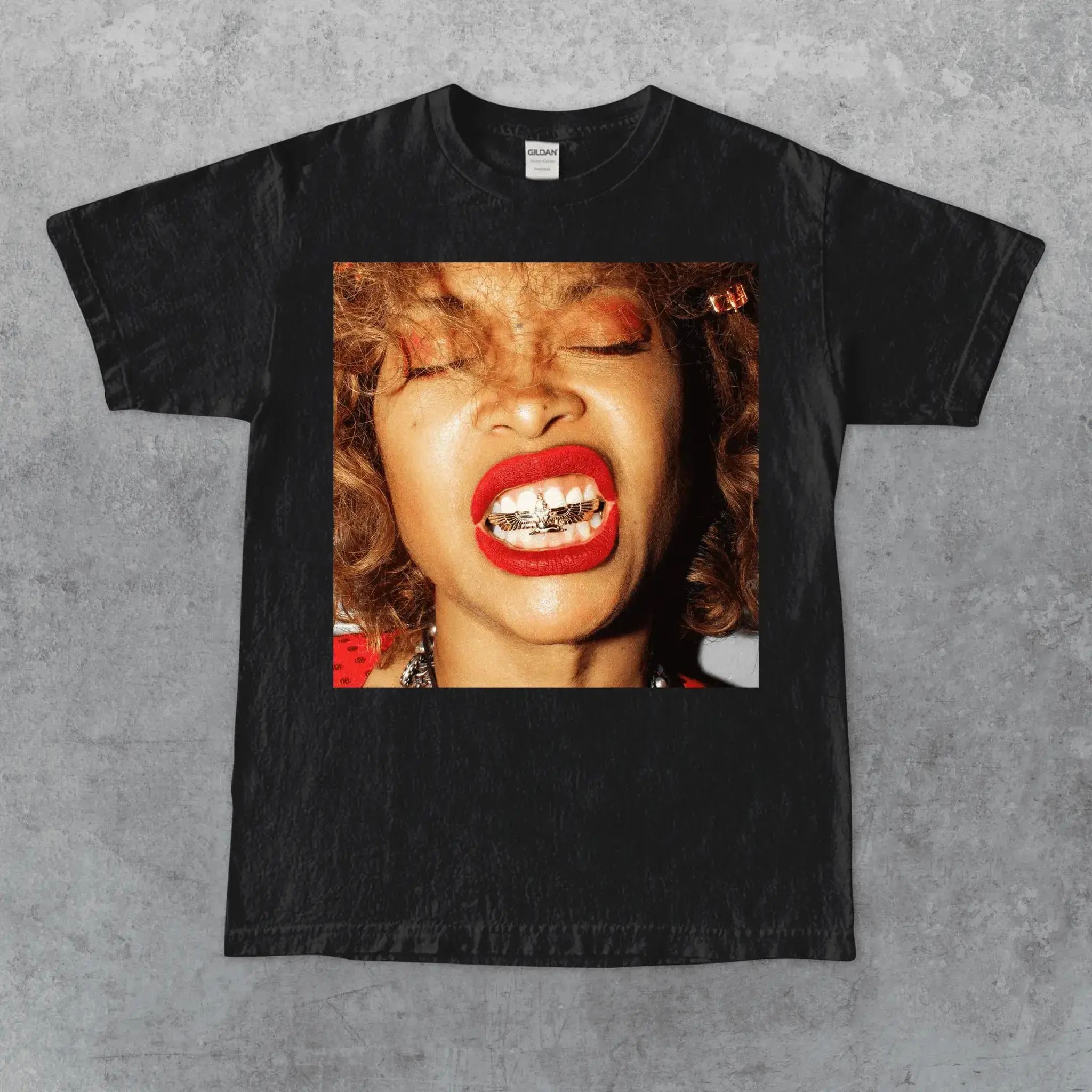 Women's Erykah Badu Short-Sleeve Round Neck Cotton T-Shirt - Casual Streetwear Shirt, Lightweight, Retro 90s Graphic, Unisex Streetwear Basics Top, Shortsleeve, Tshirt, Natural, Soft, Fitness