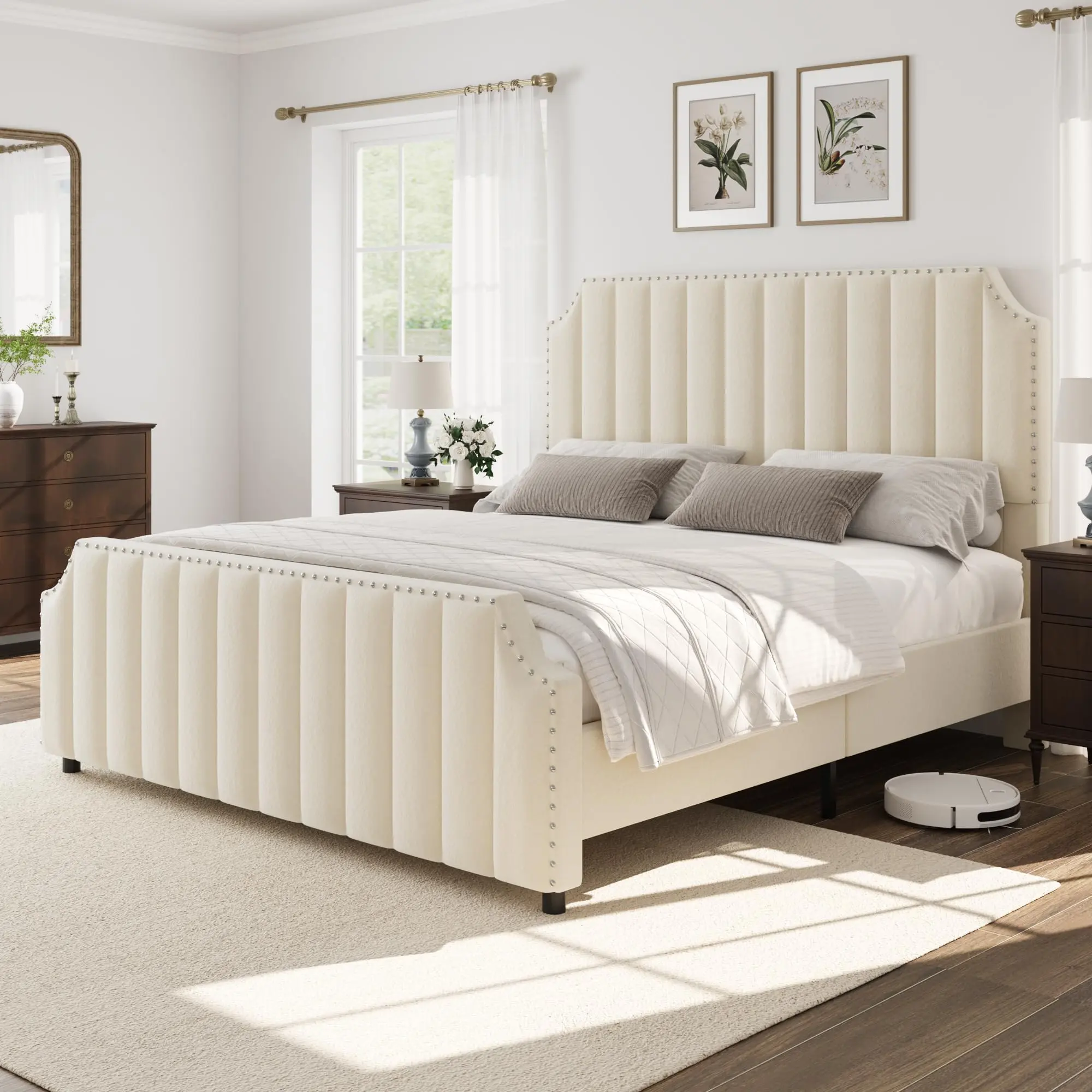 【GARVEE】Queen Size Velvet Bed Frame – Upholstered Platform Bed Frame – Beige