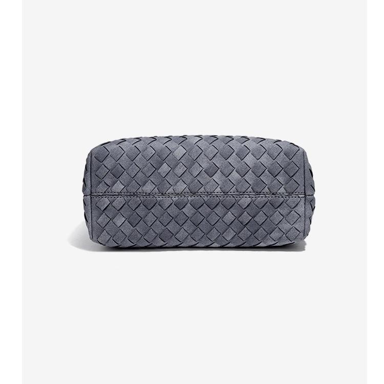 Women's Retro Matte Hand-woven Bag 2025 New Fashion Commuter Shoulder Messenger Bag